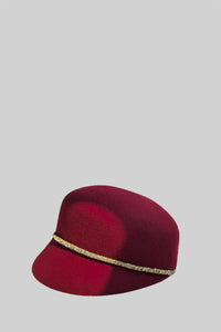 Short Brim Hat With Wrapped Detail - Burgundy