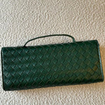 Faaiza® Clutch