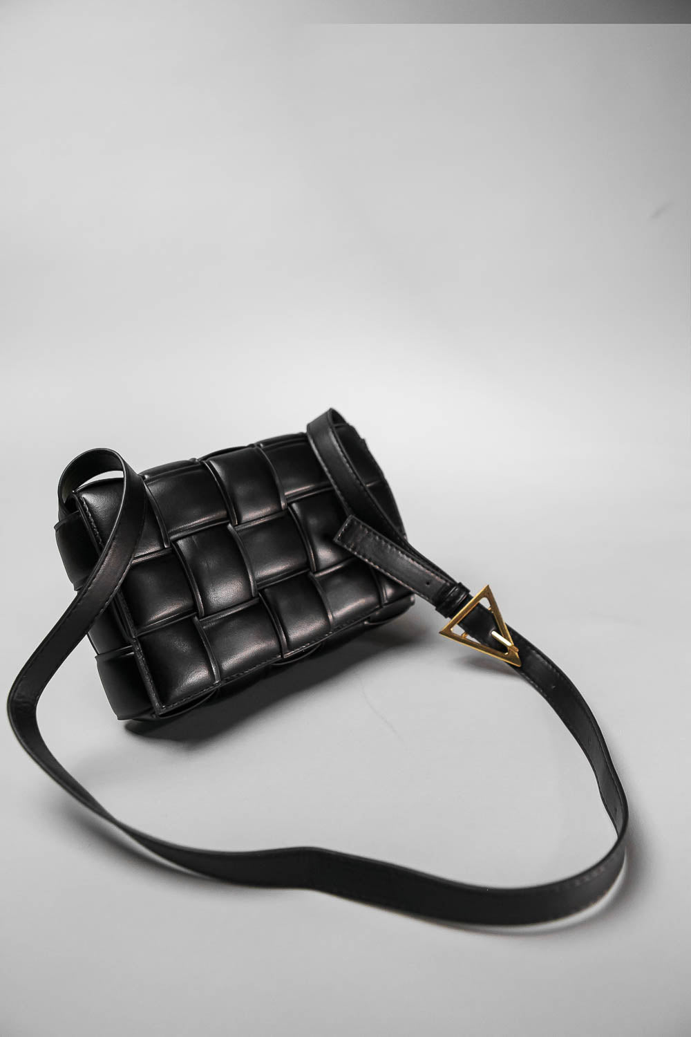 Velora® Geometrical bag with shoulder strap